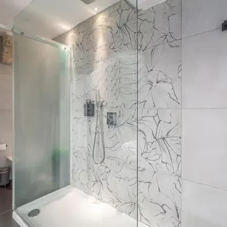 Judeka Ortigia With Jacuzzi Holiday home